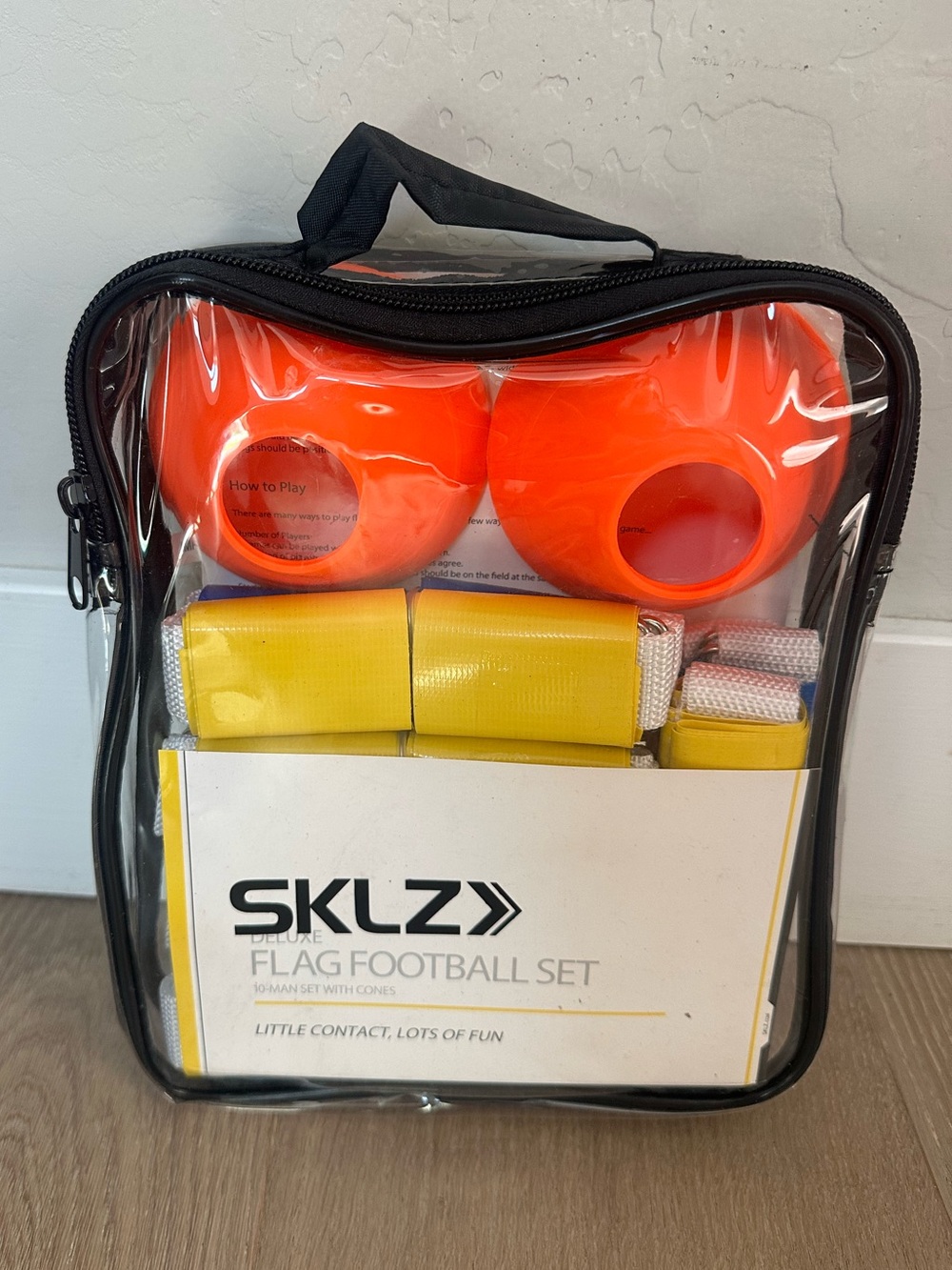 SKLZ Deluxe Flag Football Set 10-Man Flags Belts Cones Carry Bag